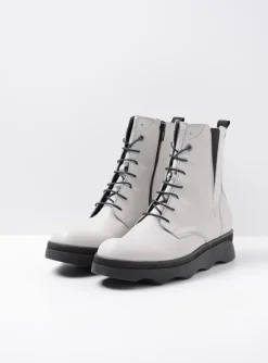 Akita - winterwit leer