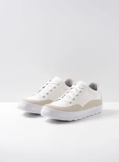 Babati - ijswit canvas/suede