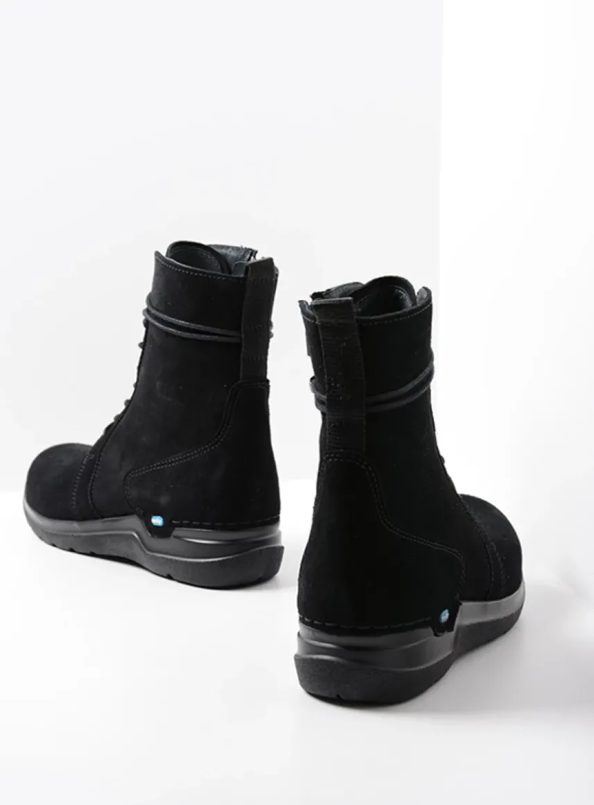 Bluff - zwart suede