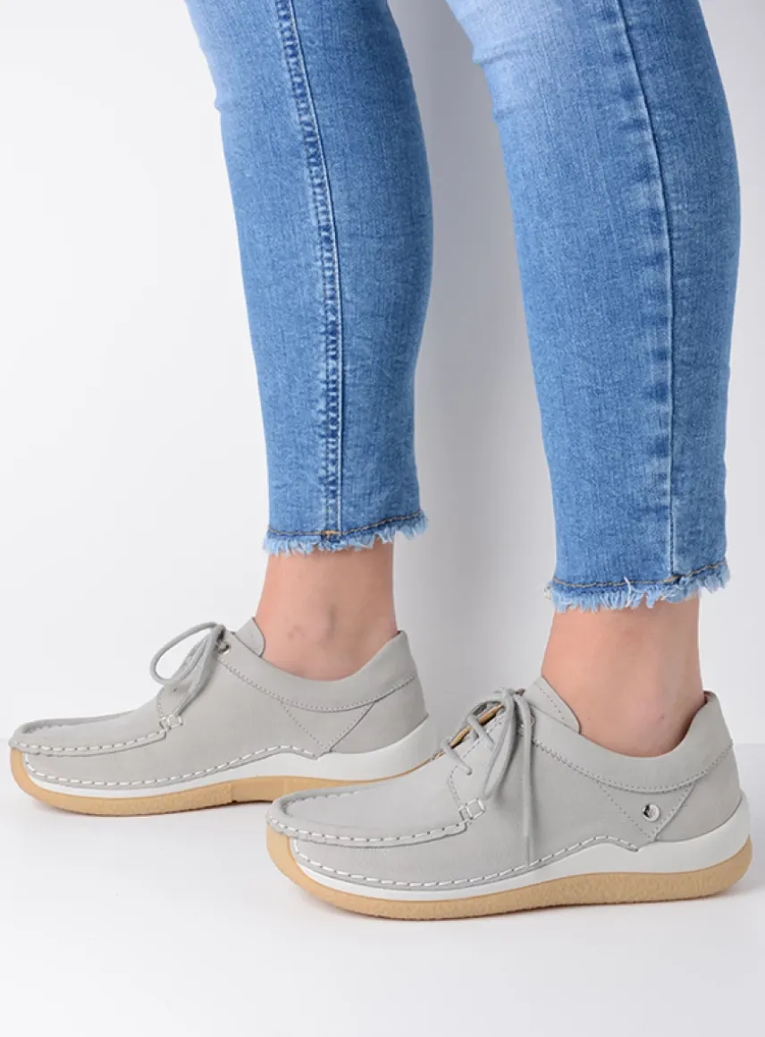 Celebration - lichtgrijs nubuck