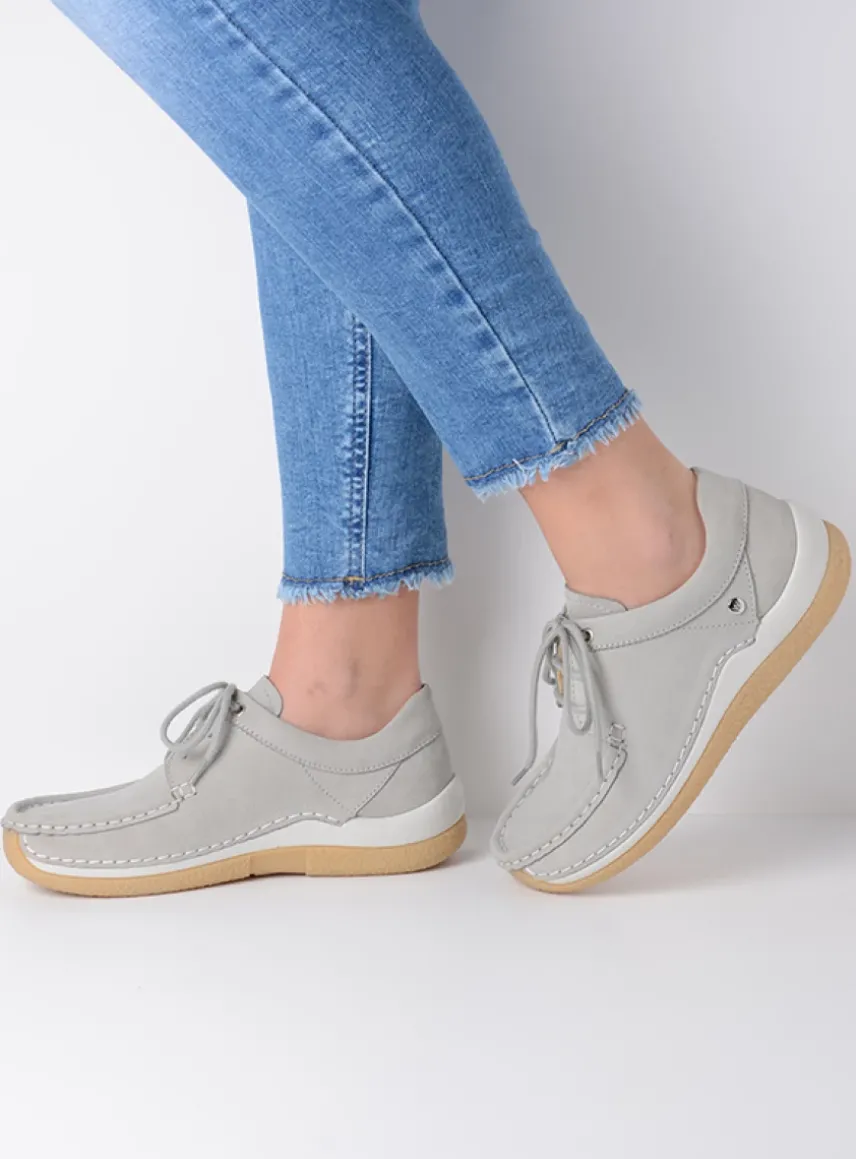 Celebration - lichtgrijs nubuck