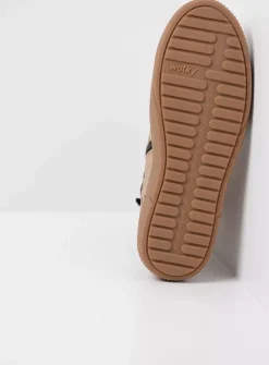 Check - safari nubuck