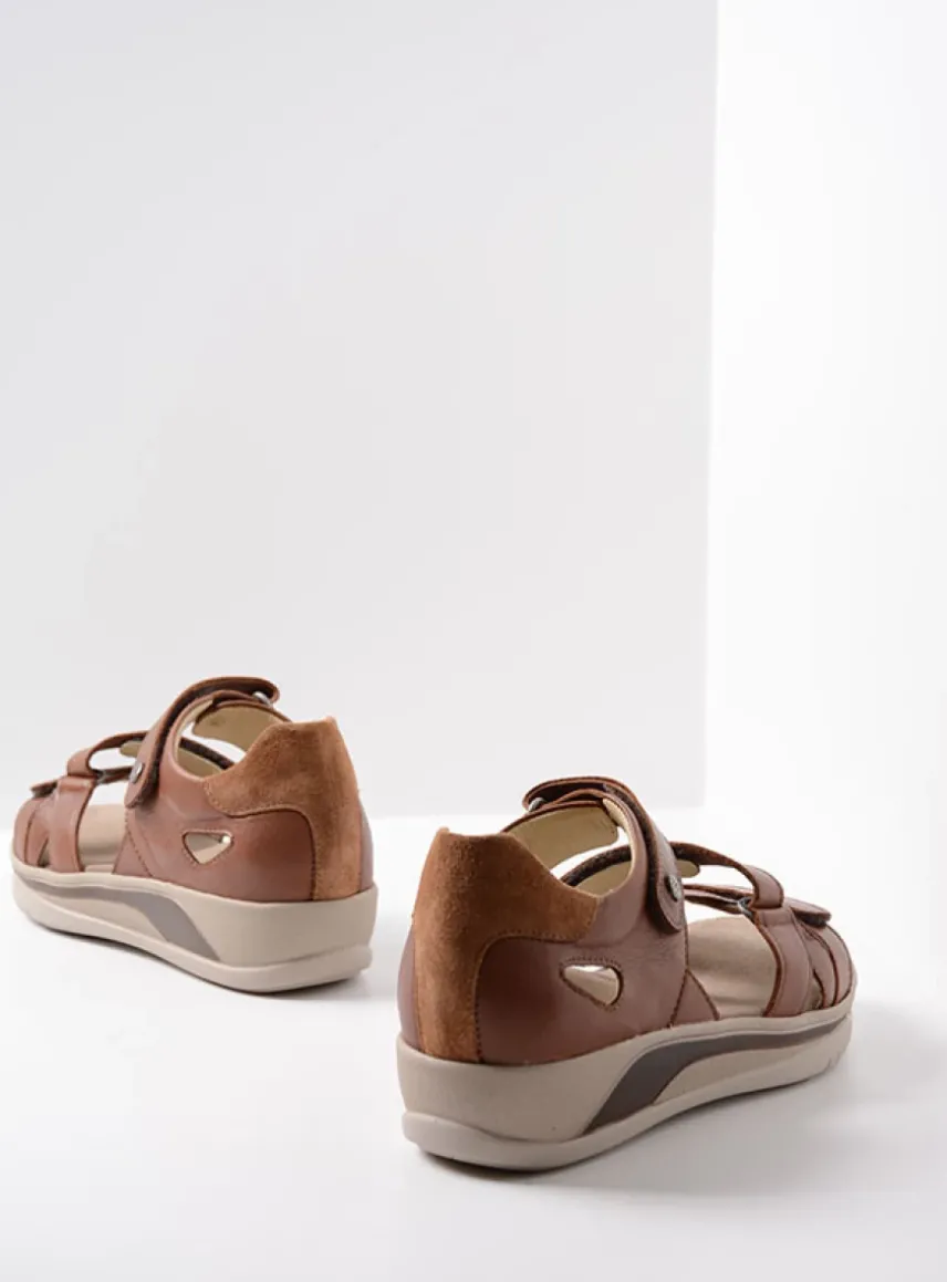Desh - cognac leer