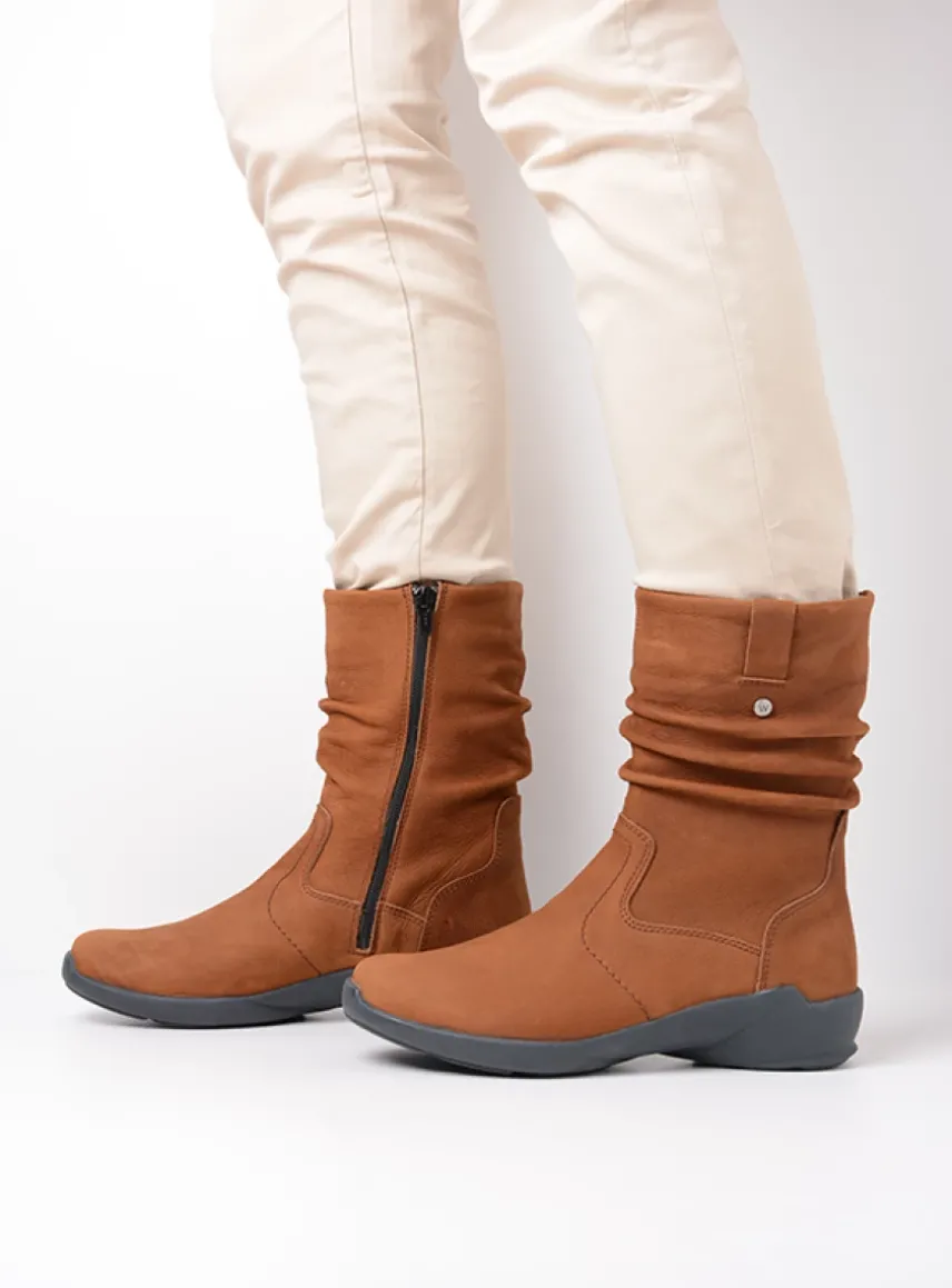Luna - cognac nubuck